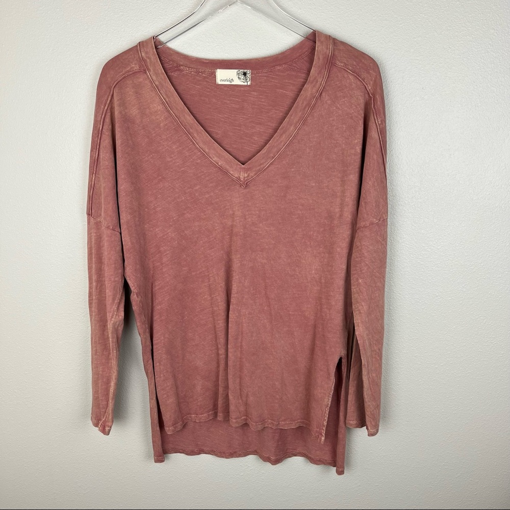 Everleigh | Solid Pink V-Neck Long Sleeve Shirt